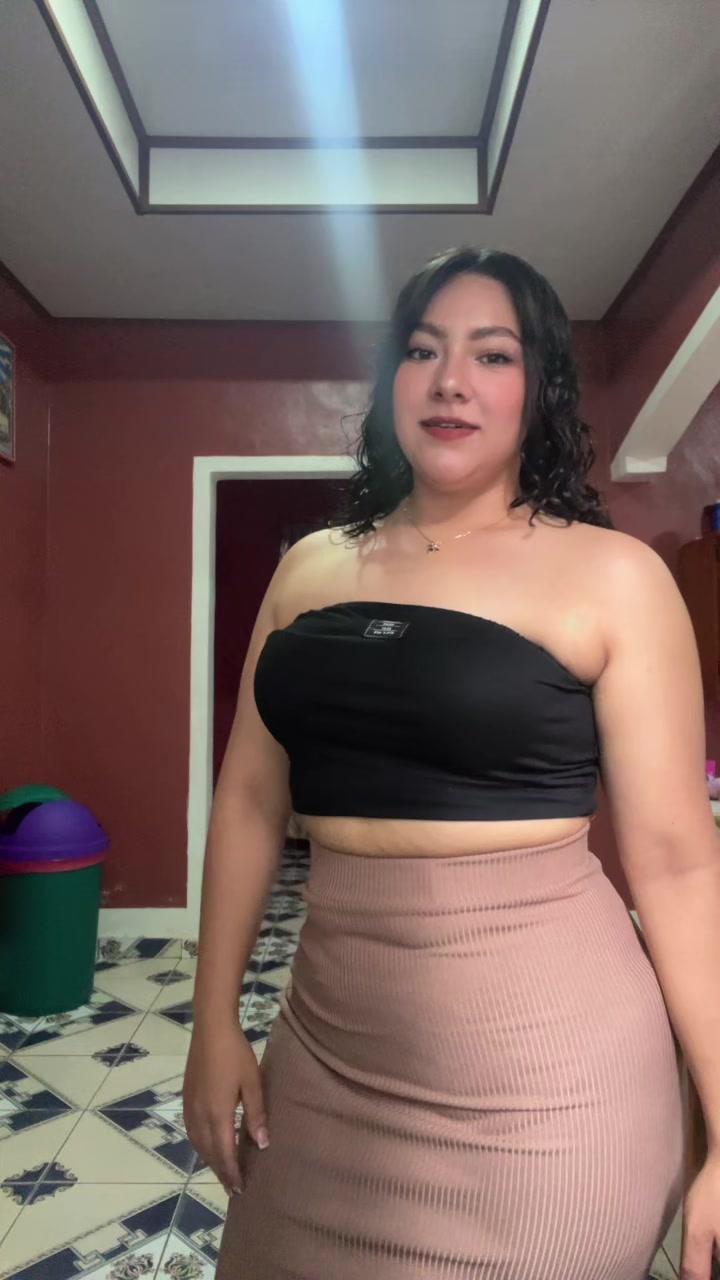 @ERIKA🐈👑