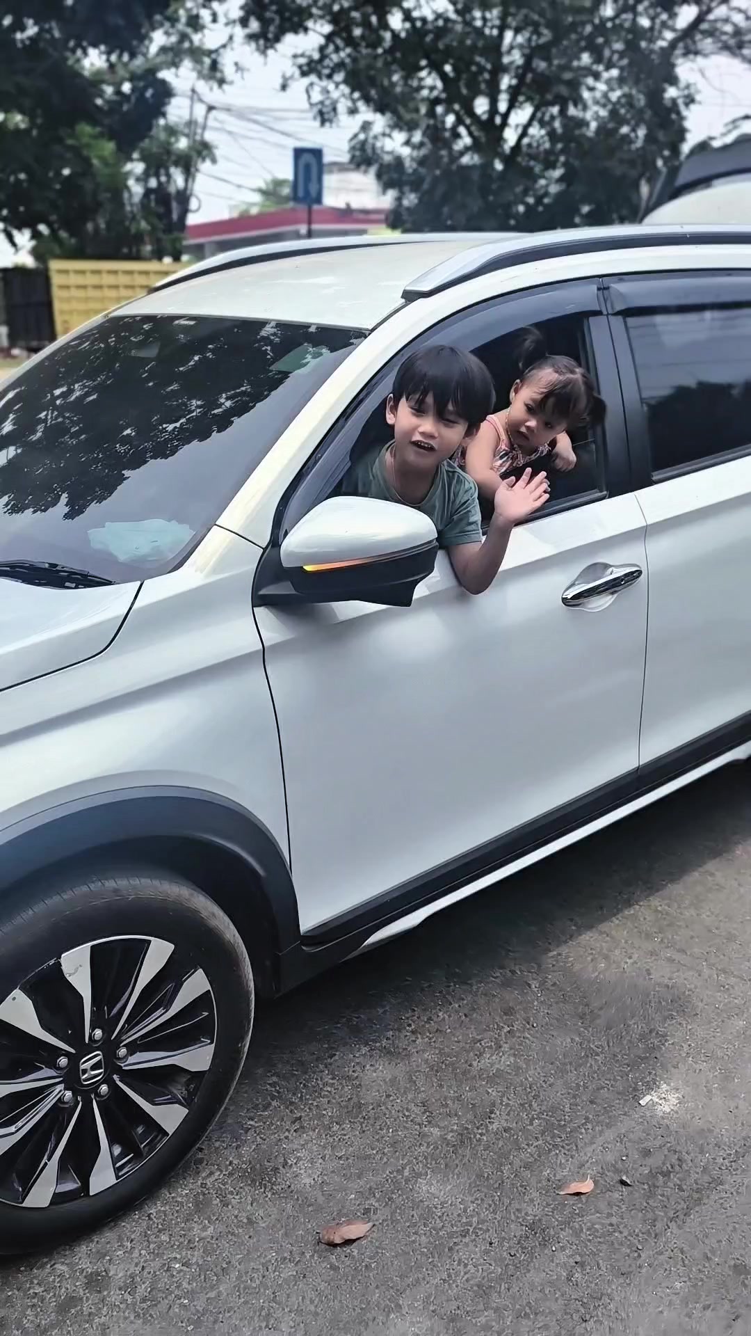 @Denny Aprisani