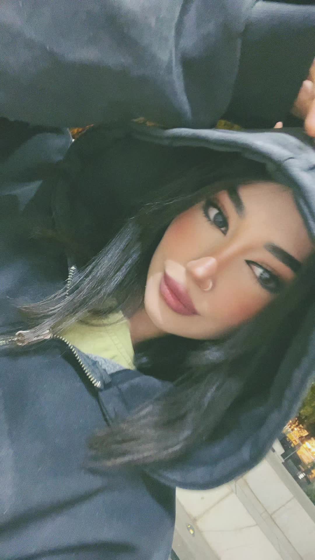 @N I L A