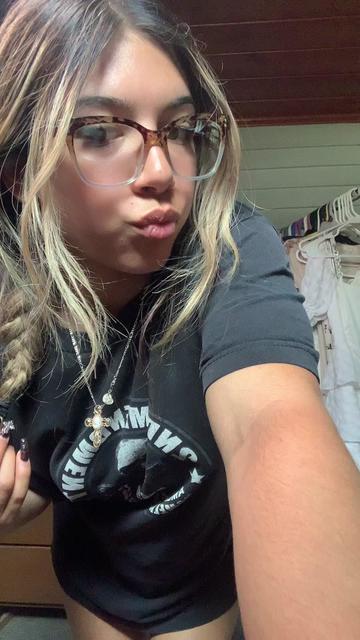 @Carmen Elise