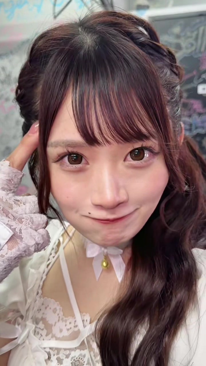 @ねむ