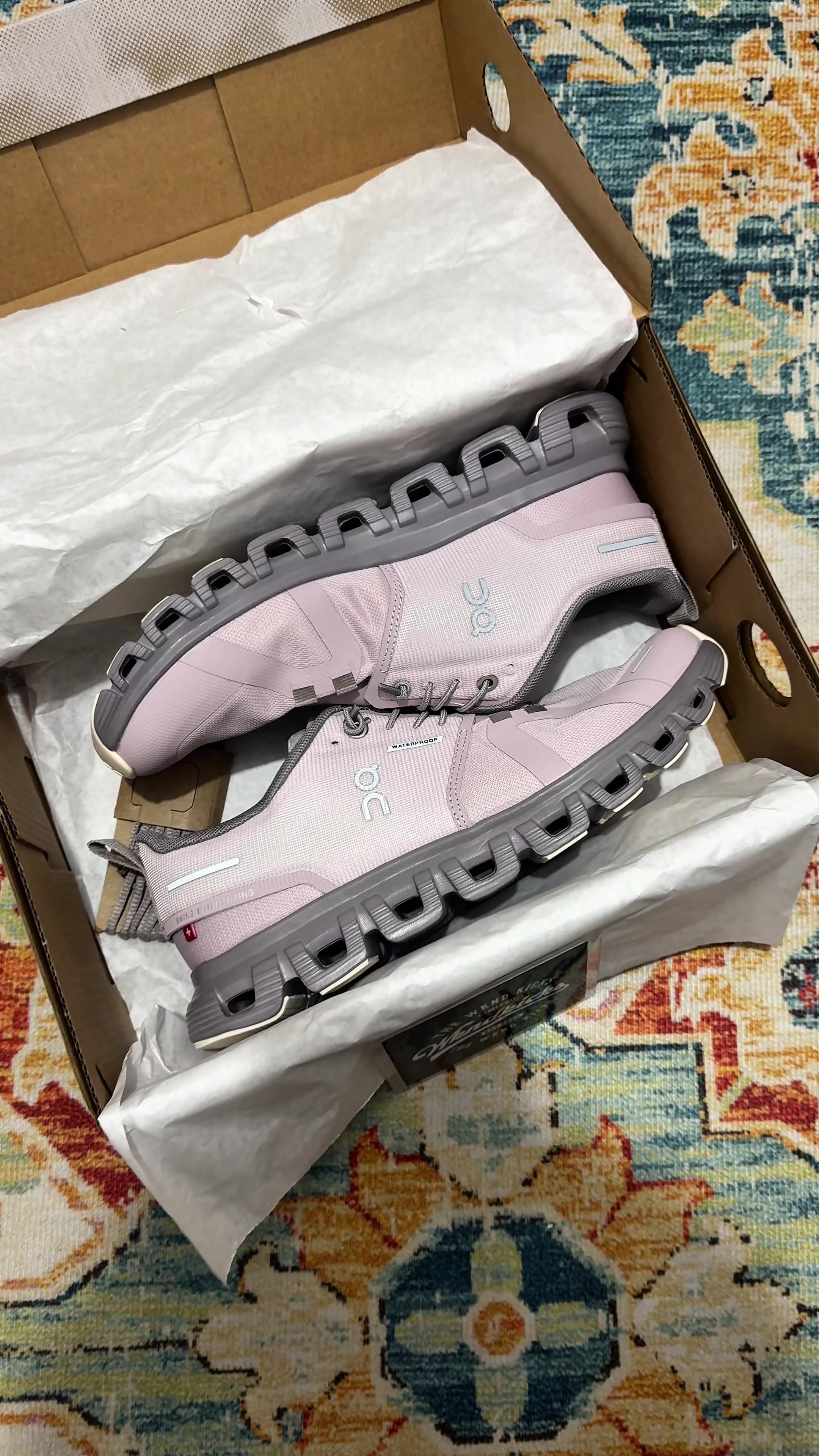 @Wknd Kicks