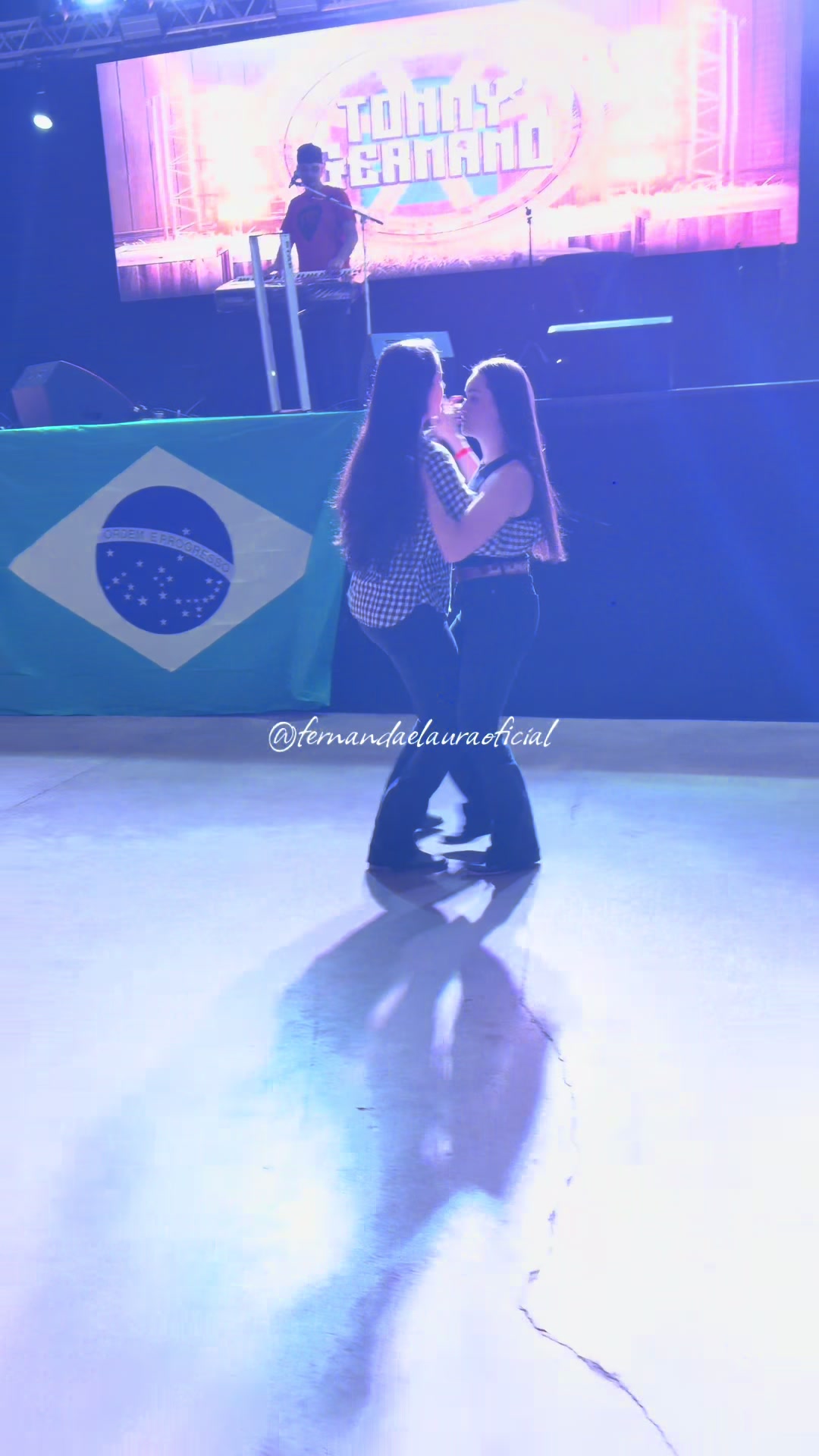 @Laura Machado Oficial
