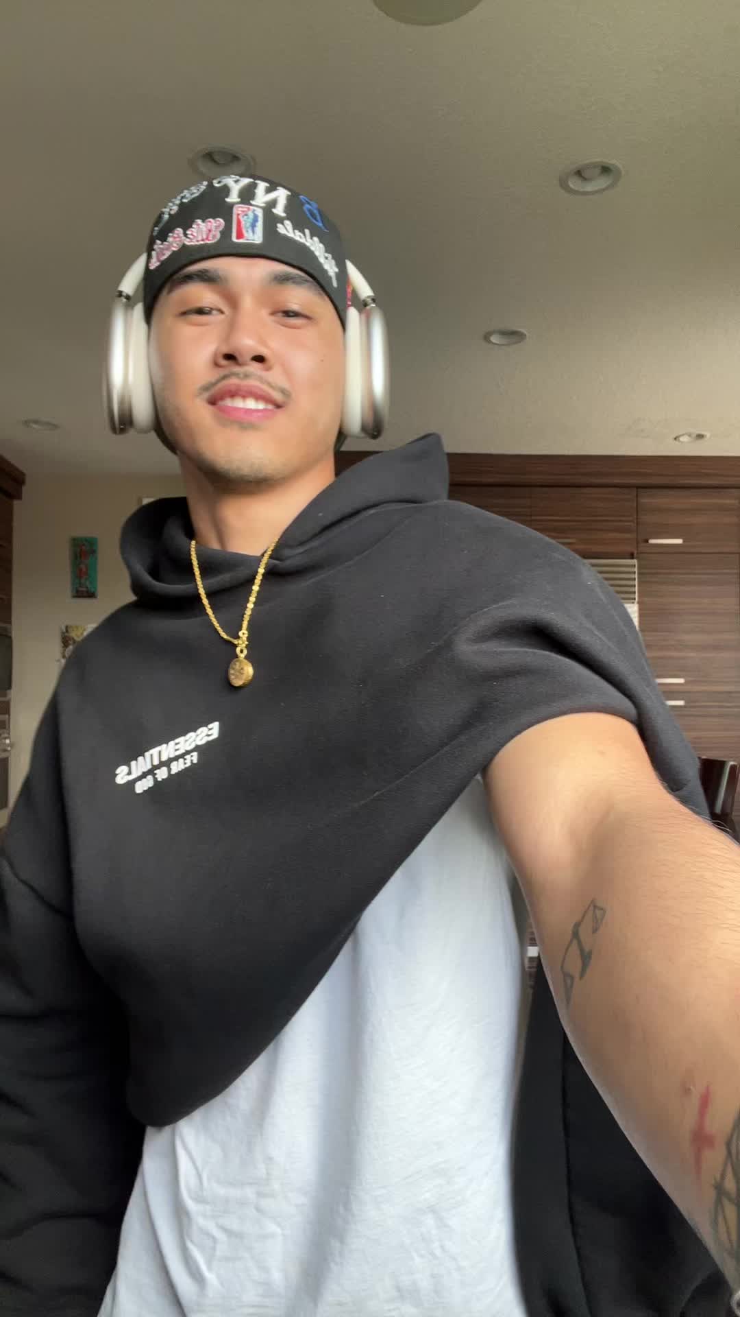 @Nipat⛱️