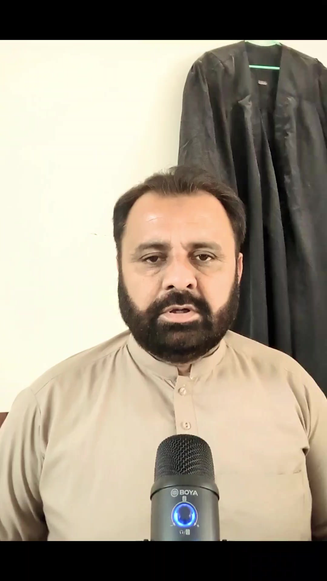 @Dr Ahmad Niaz Hussain