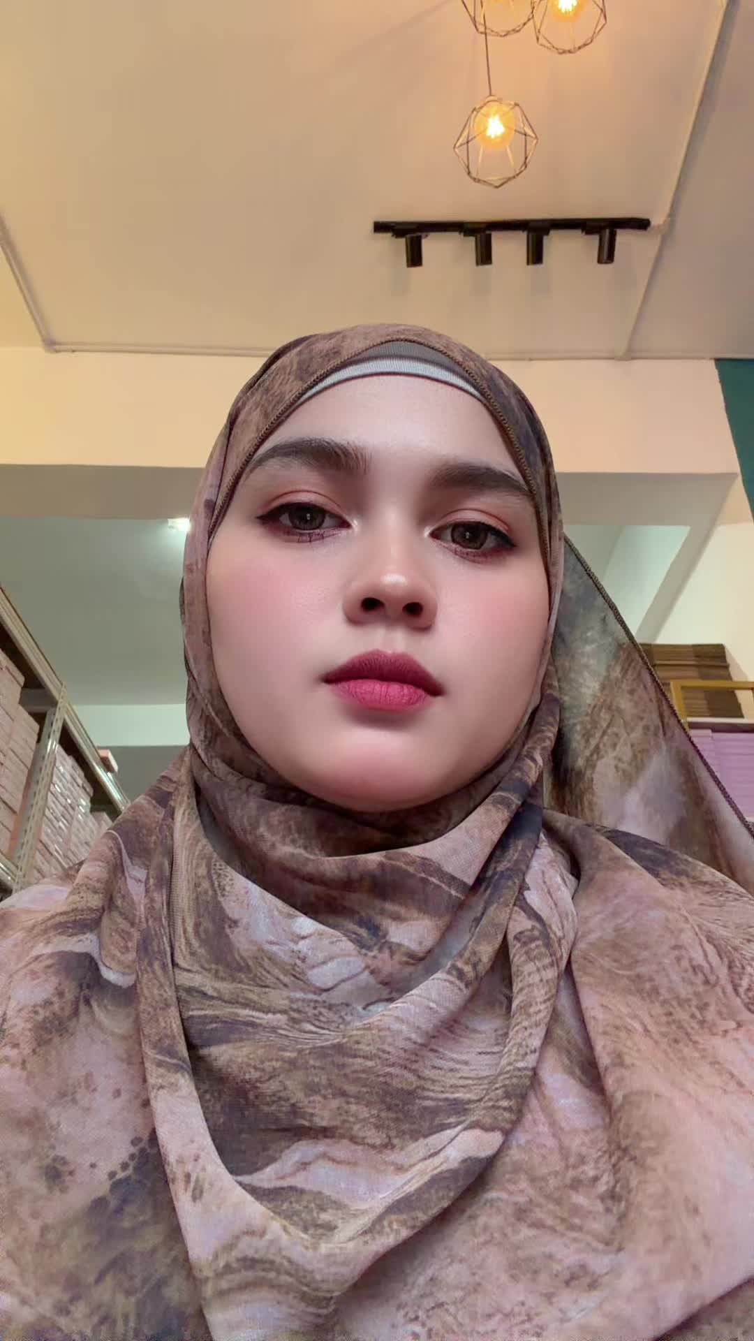 @FARAAZIMIE