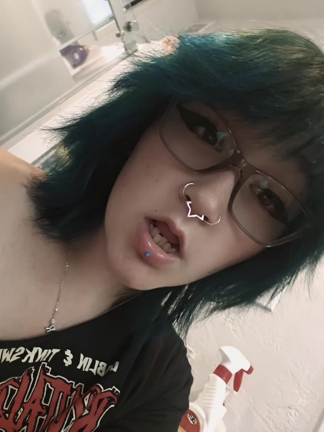 @₊✩‧₊˚𝑅𝓎˚₊✩‧₊