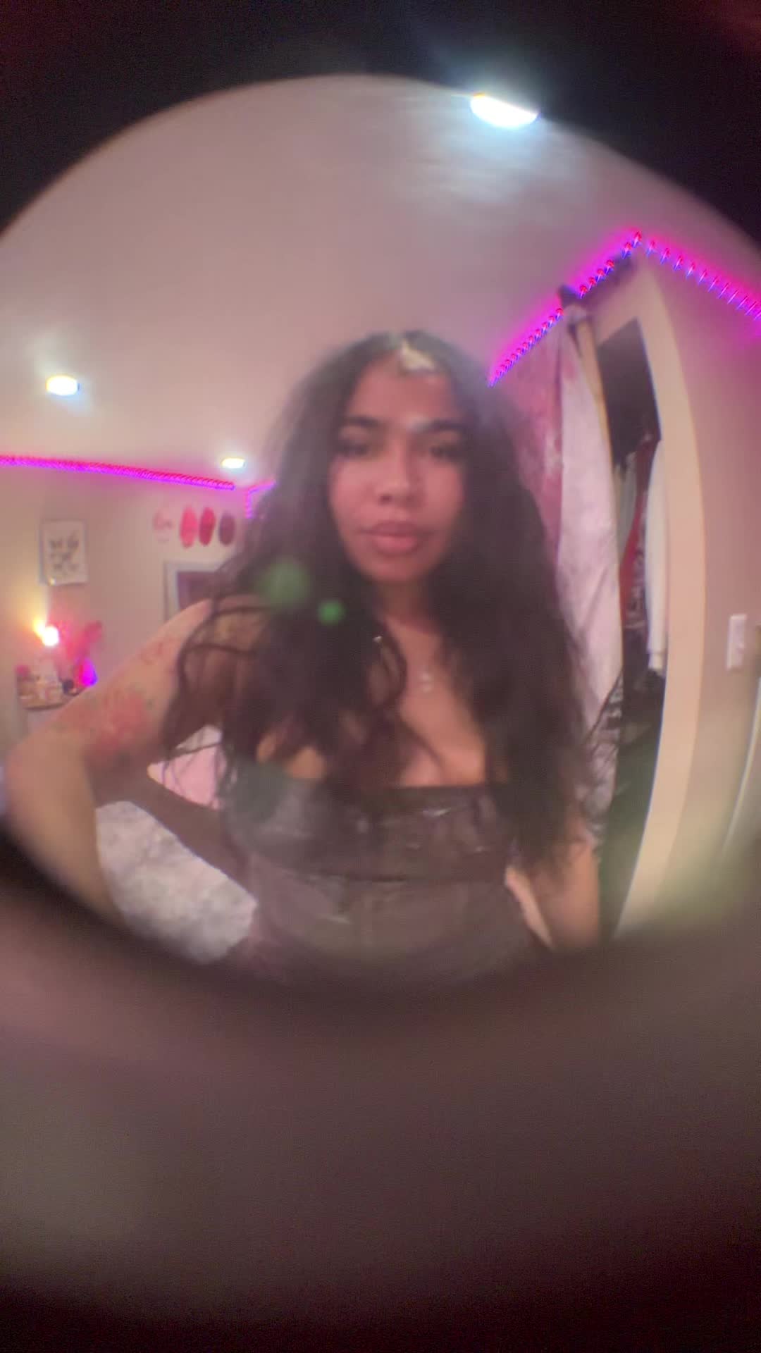@weluvnyyy