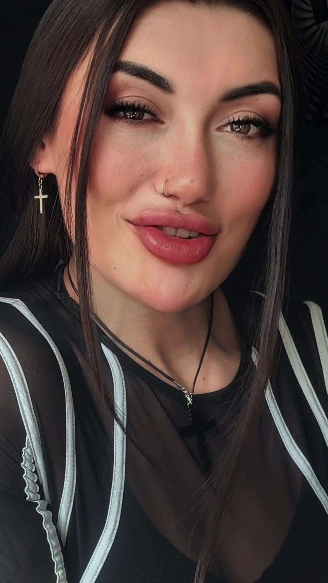 @Тина