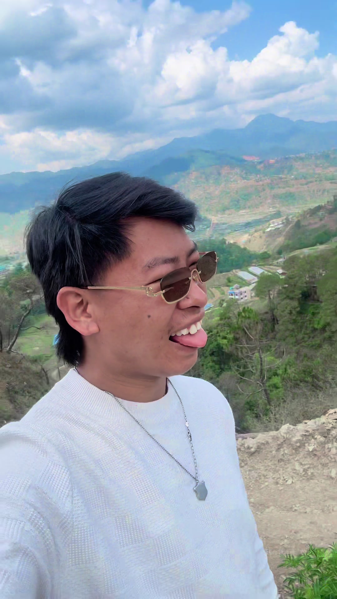 @Nogen Limbu Hangsarumba