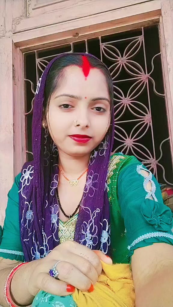 @Dipendra love Aarti