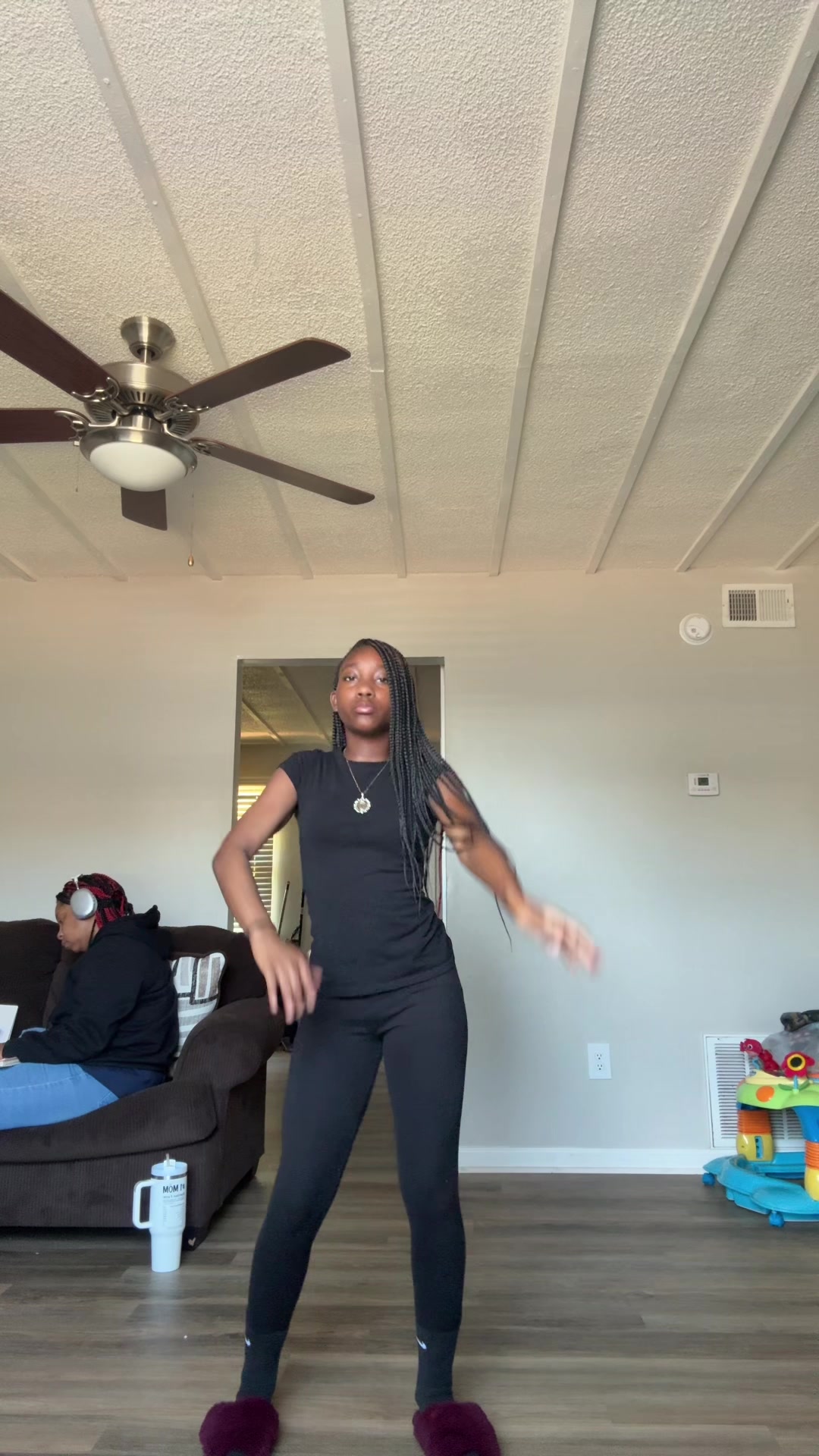 @Prettygirllexi1