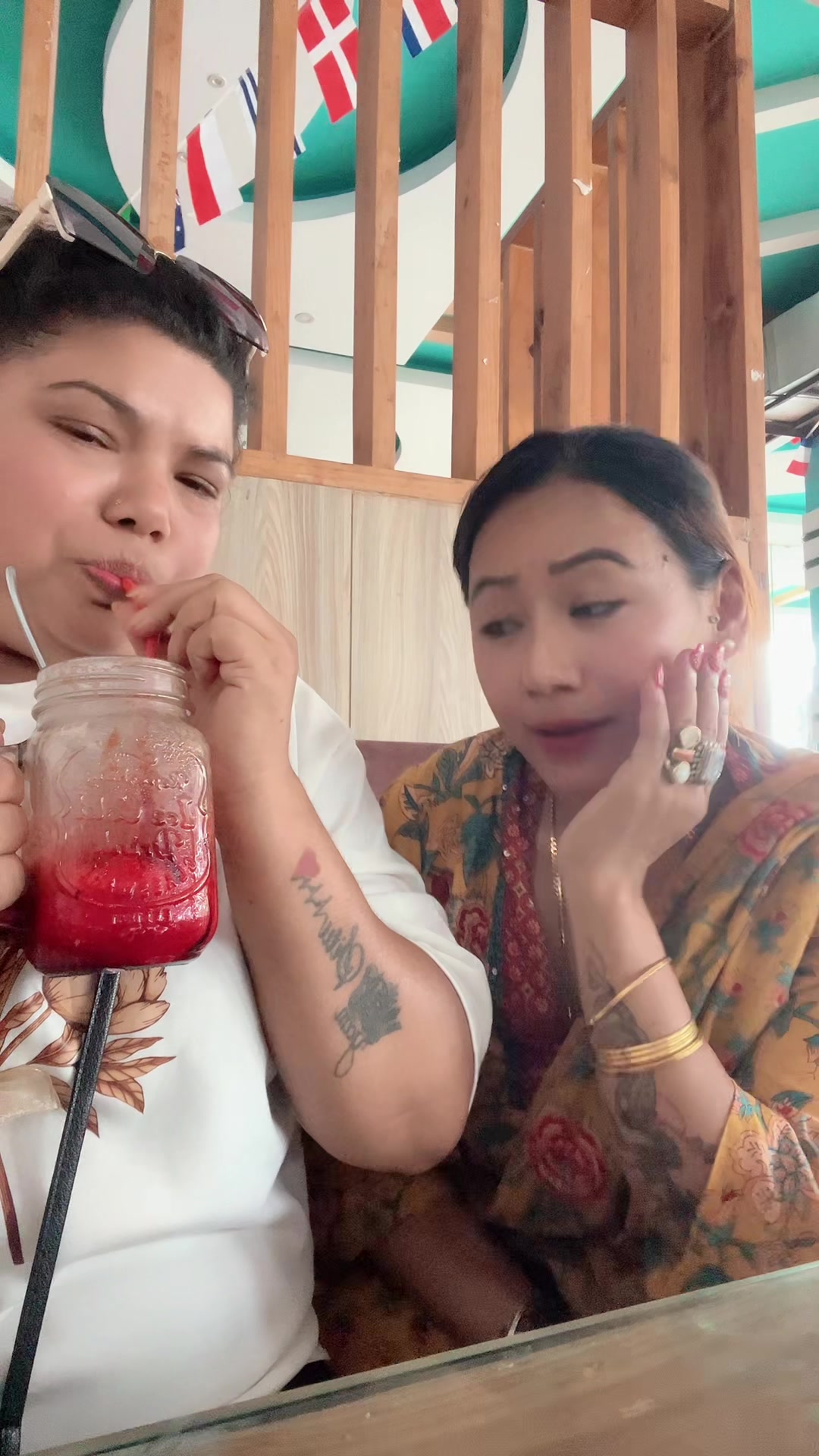 @Chandika🎙️Situ🎼🇳🇵