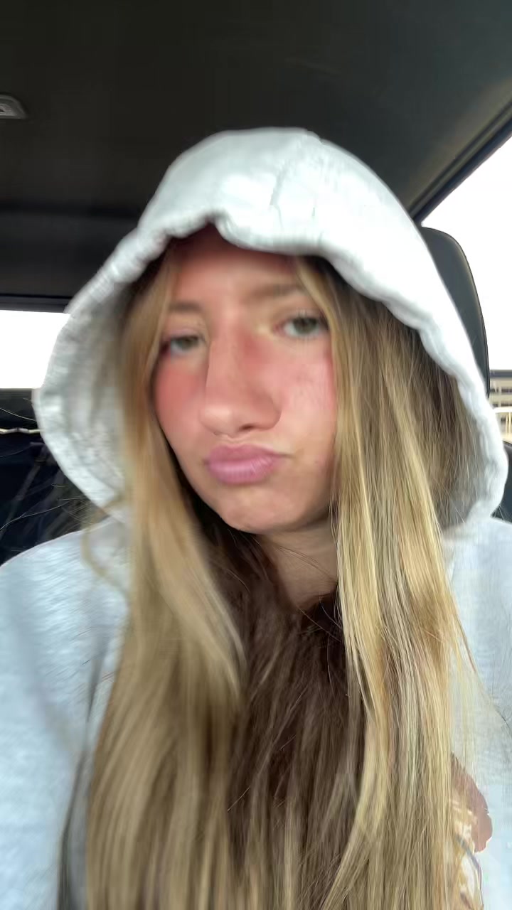 @emma elise ๐ฟ