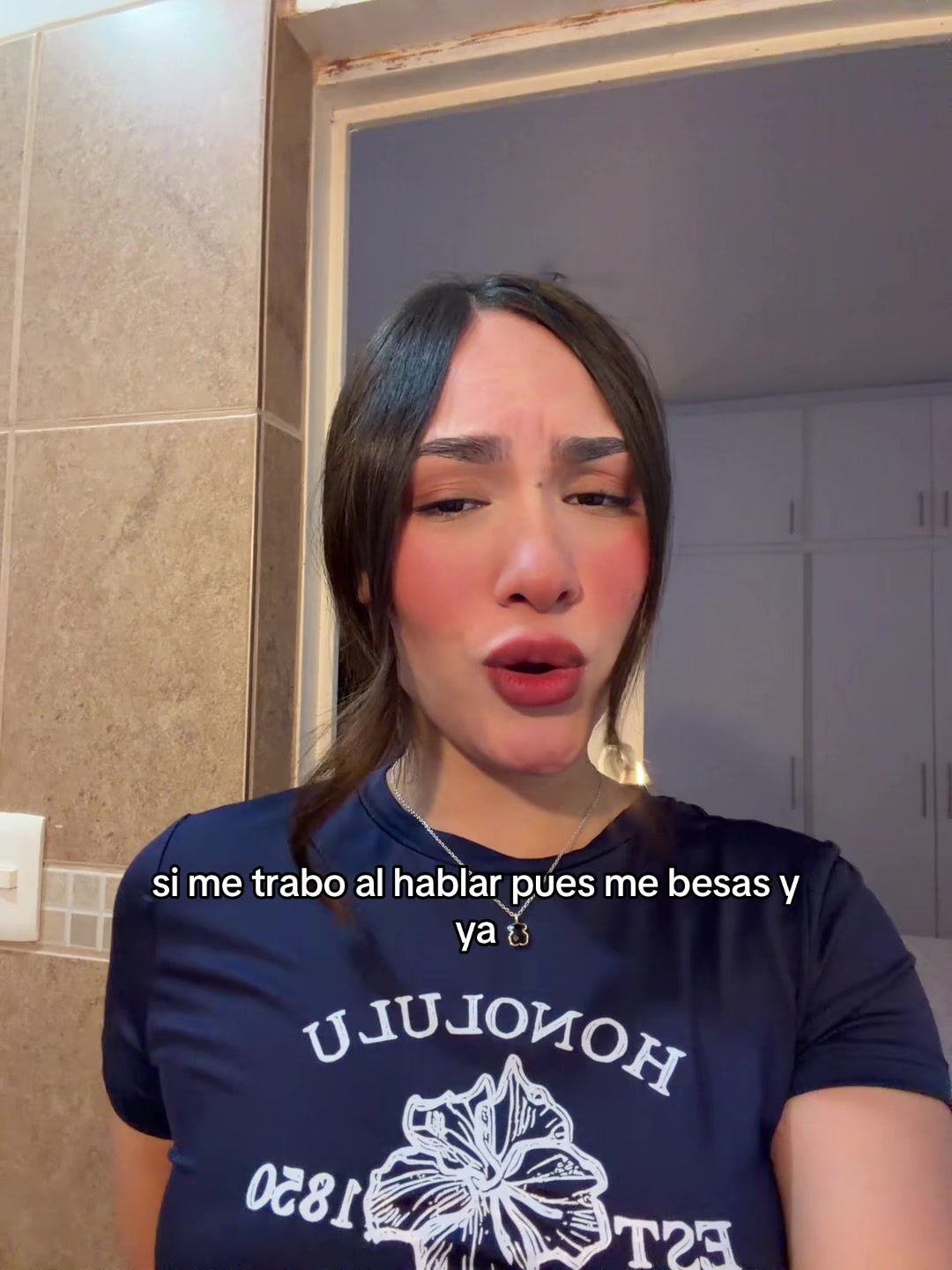 @nicolehertor