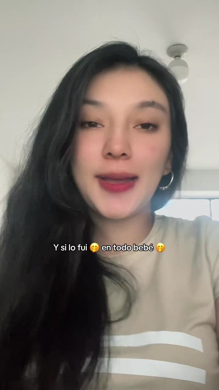 @Ximena C. 🤍