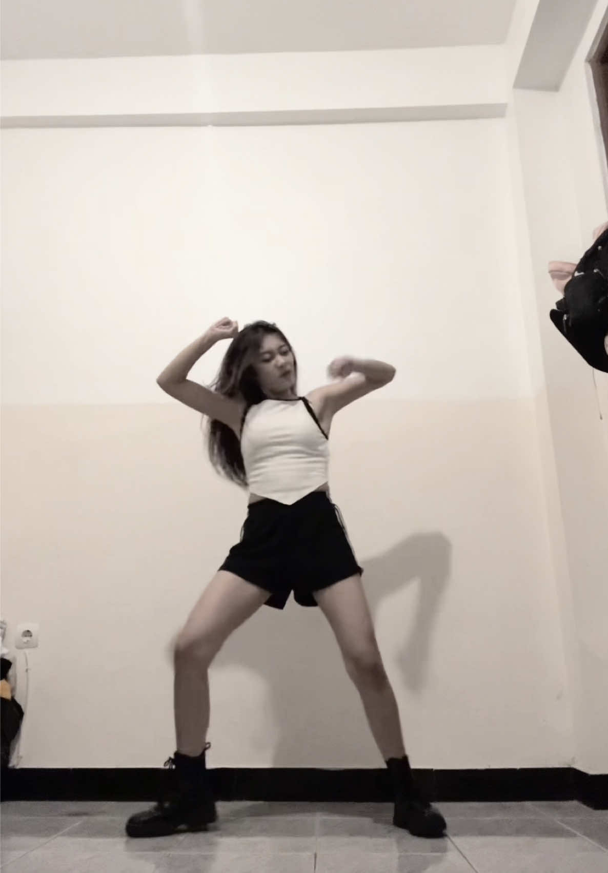 @yuj1n1b00