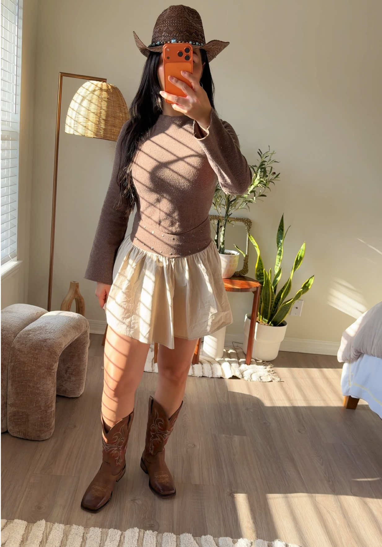 @khanell