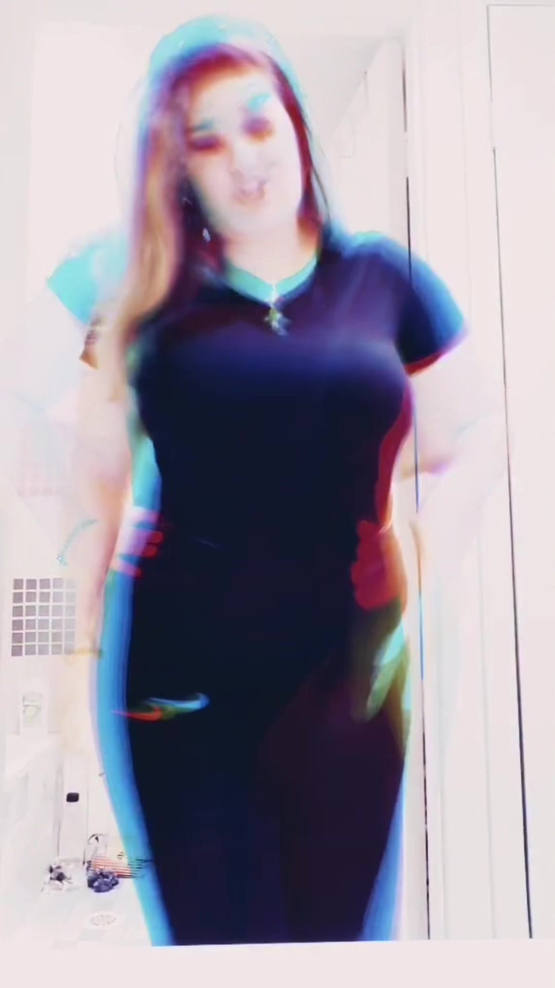 @__tinaaa1598__