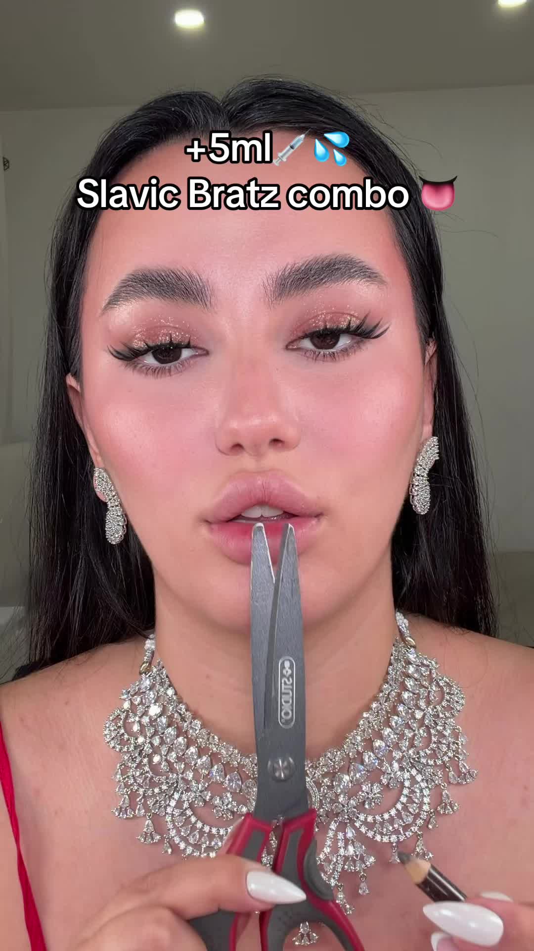 @Farakhnoz.mua