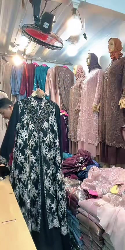 @D2store