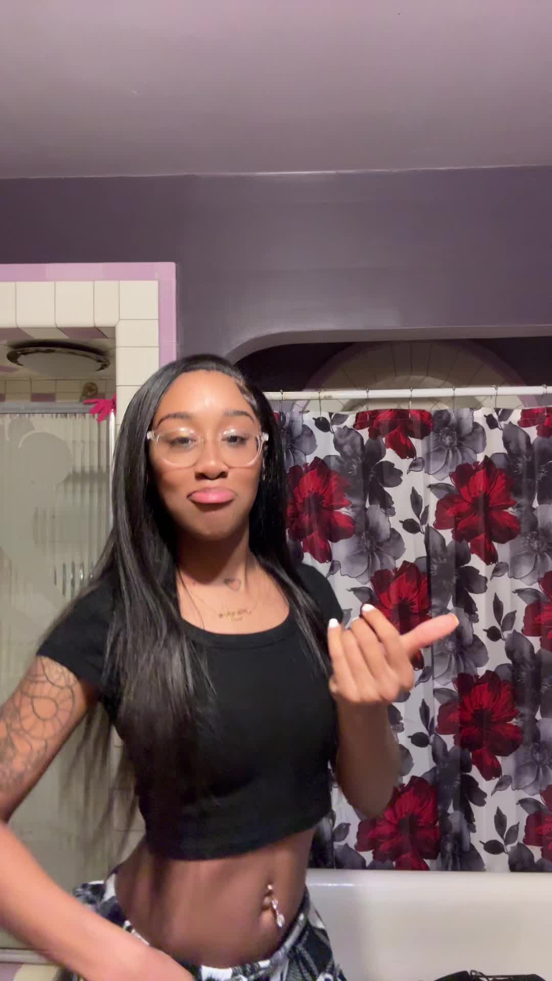 @Ari 𖨆