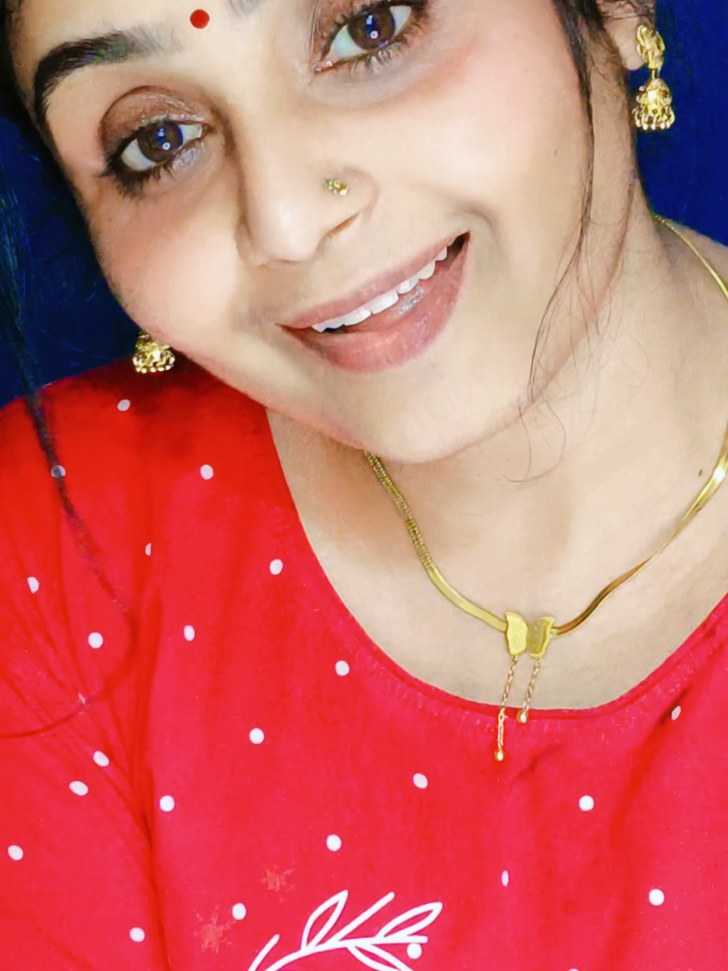 @🧿🦋DHanYA SUreSh🦋🧿