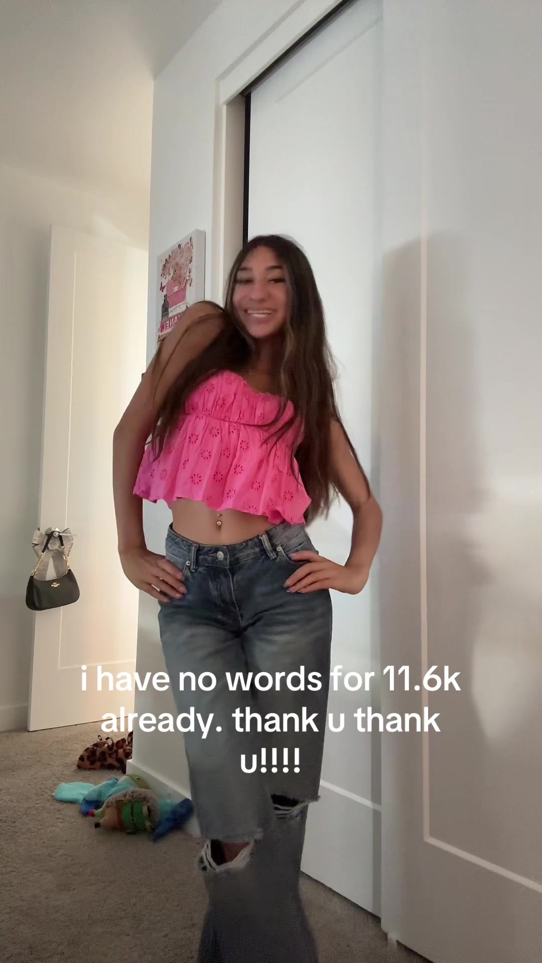 @bella