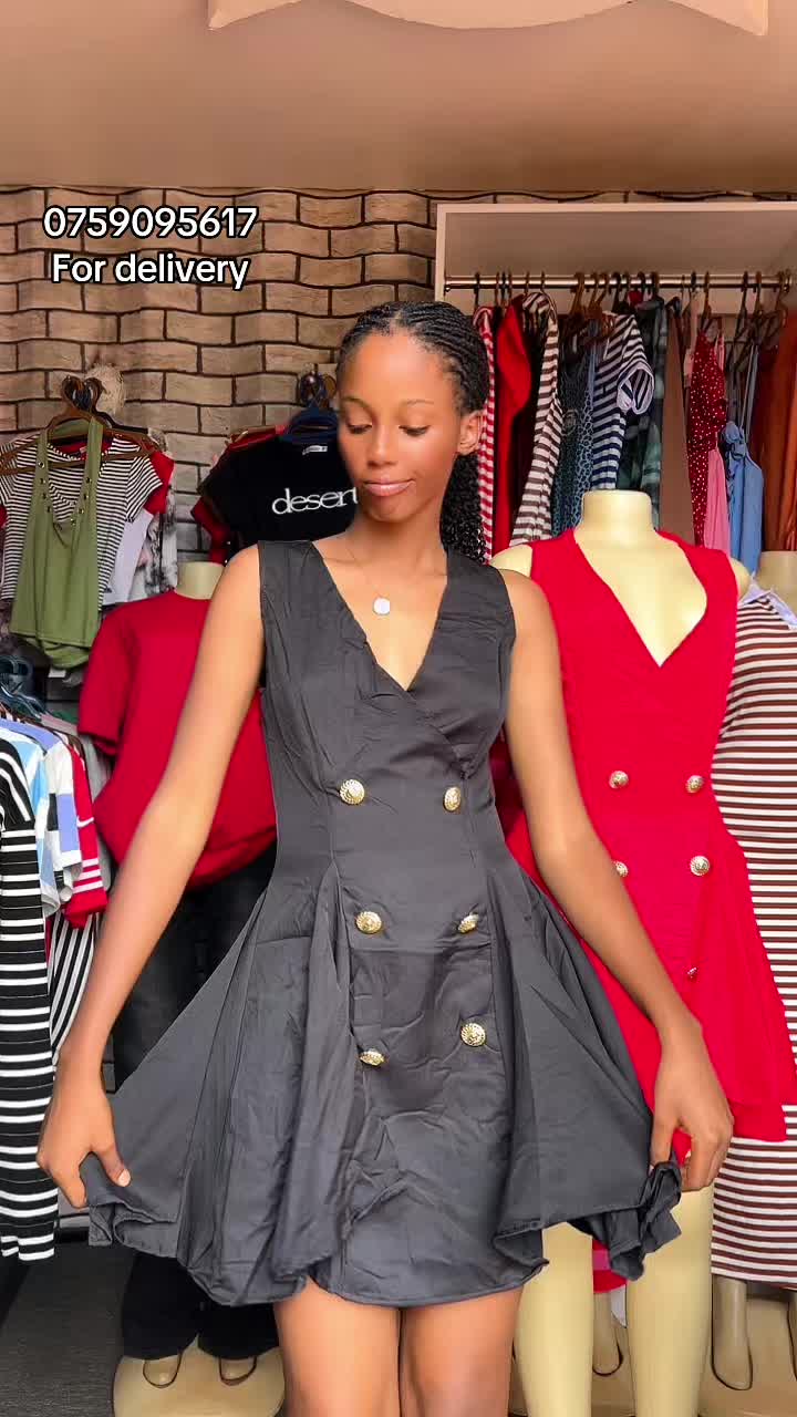 @Peshey’s fashion store