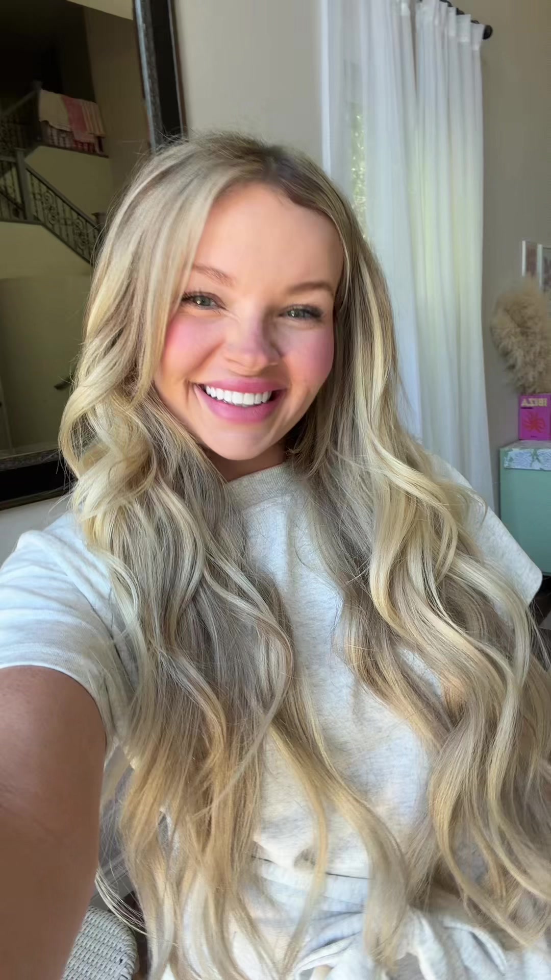 @Olivia May | Mom Style & Hacks