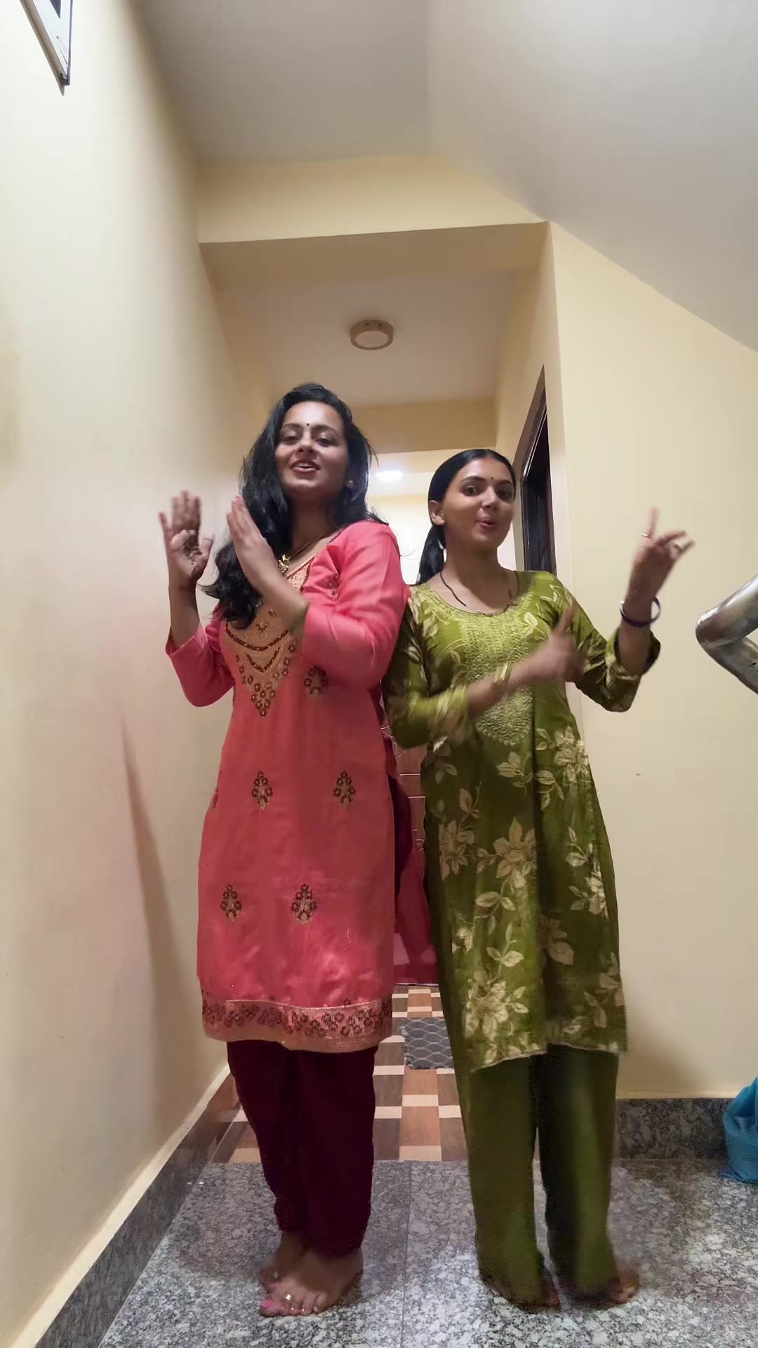 @pooja Tiwari 123