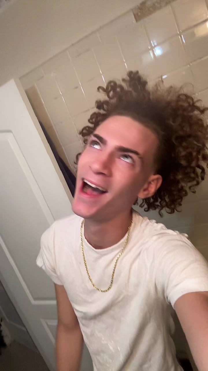 @KODAKWHITE