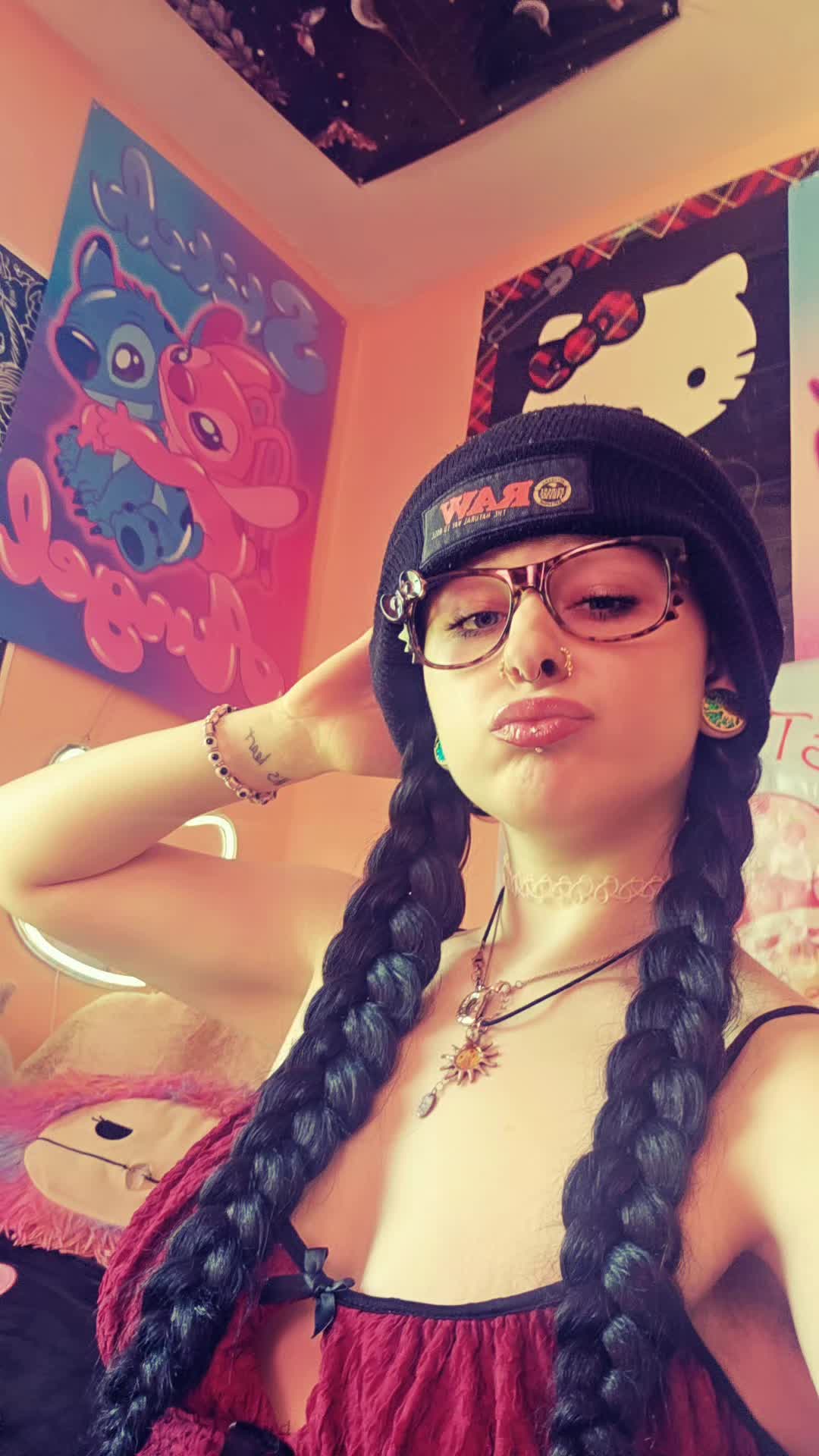 @Junebug🐞🍃