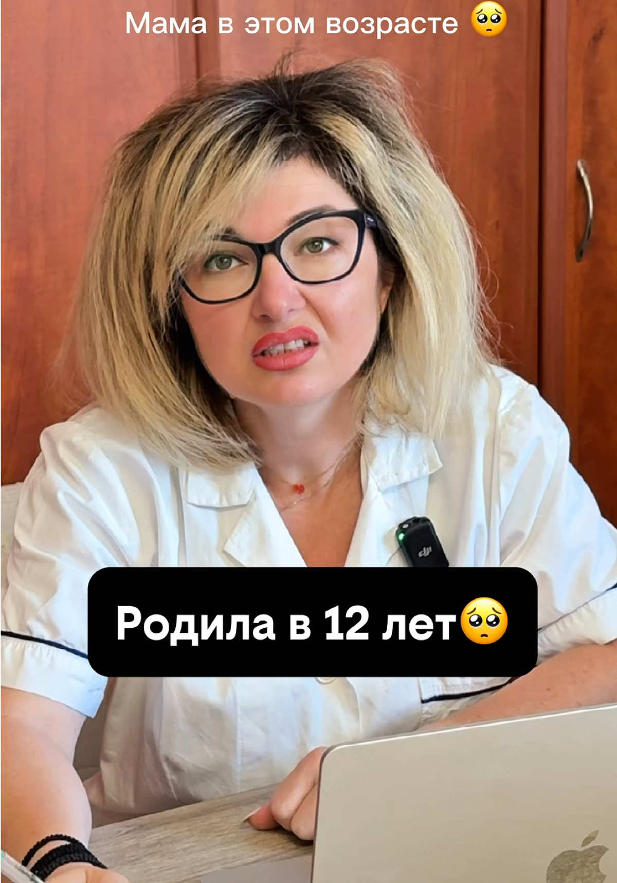 @elenistory