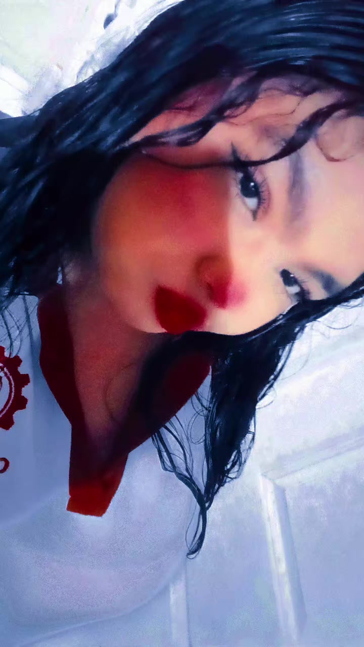 @Rebeca Salvador☪