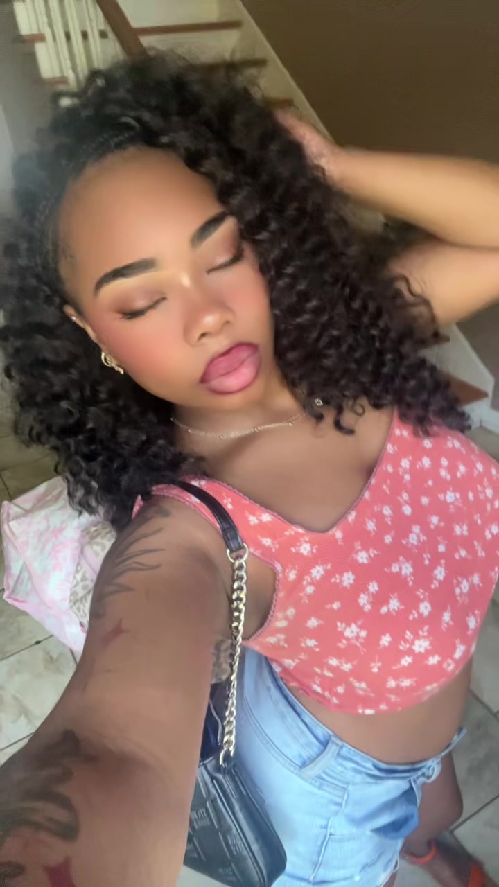 @Ammoni Khamille 🫧🌷🦋💕