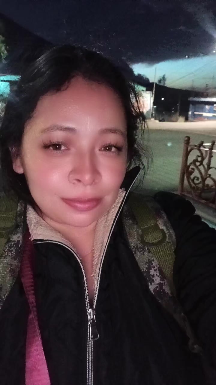 @Mayra Floreslopez