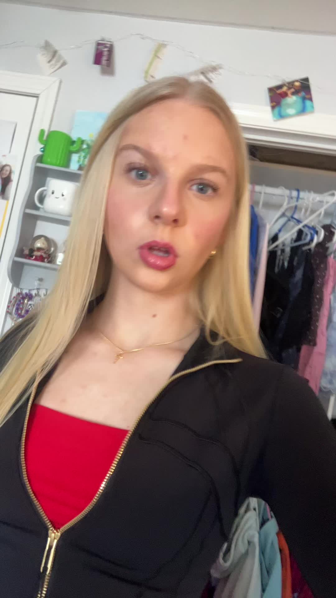 @𝐧𝐚𝐭𝐚𝐥𝐢𝐞