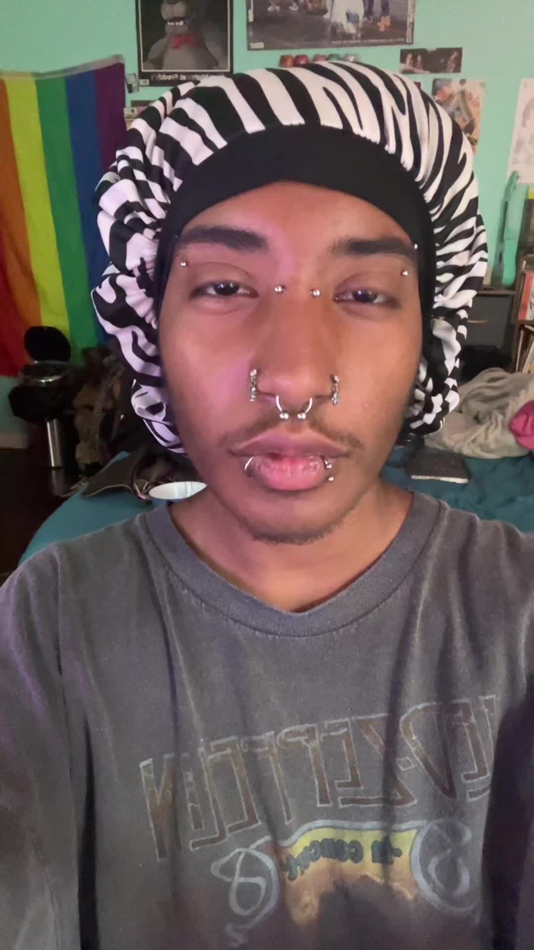 @nik ๐