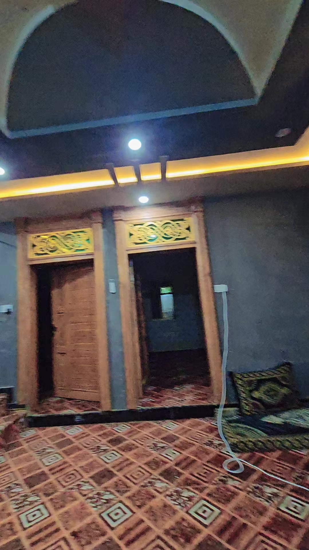@Hussain Afridi
