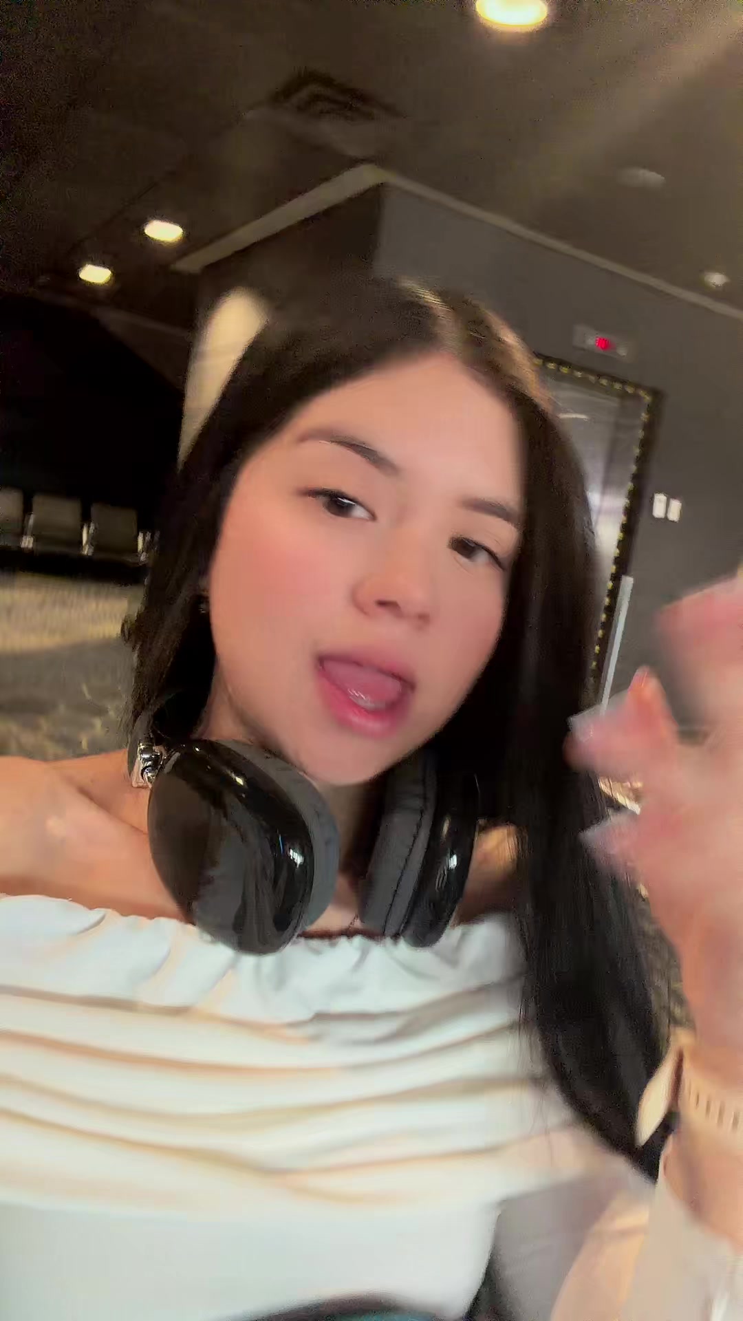 @Karina