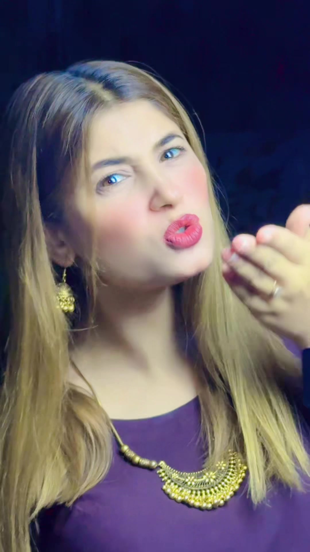 @Aqsa Adil Official