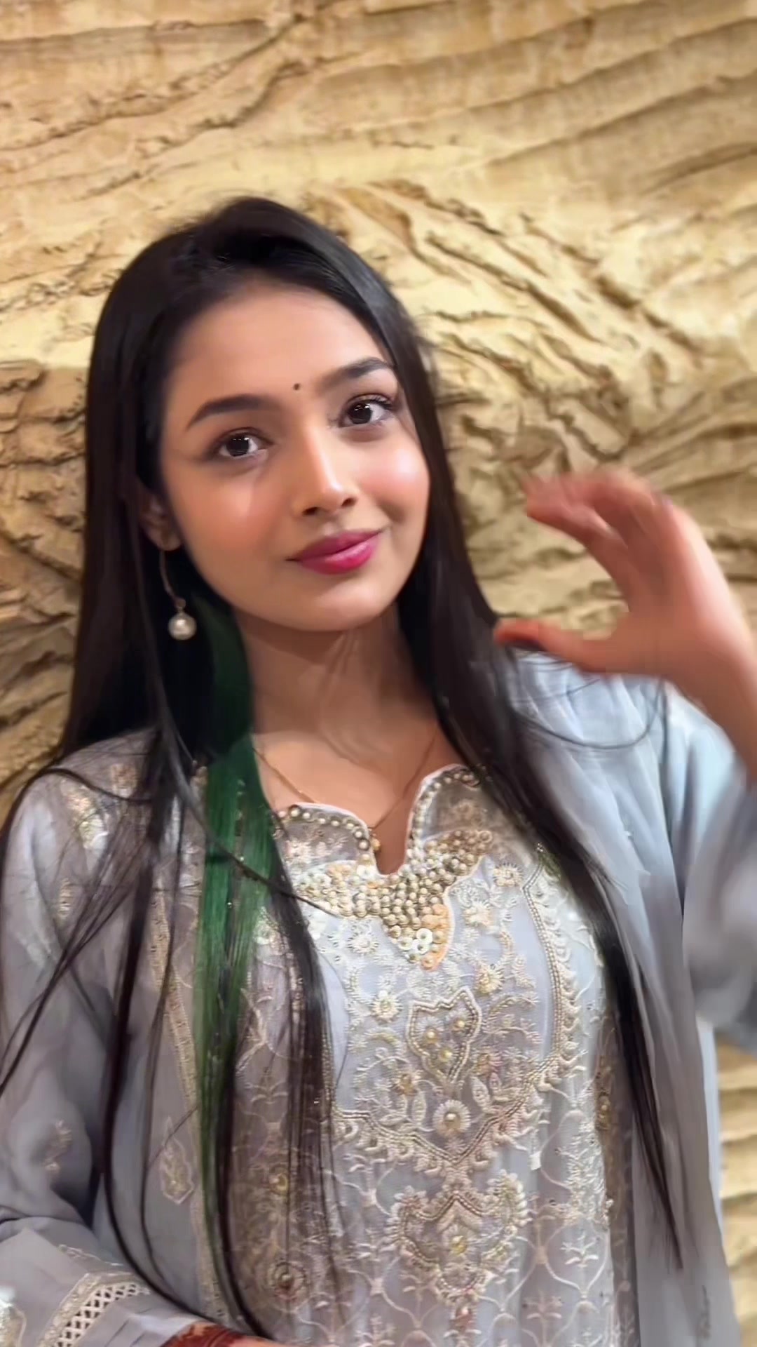 @🦋SaNjiDa_SNigDha 🦋