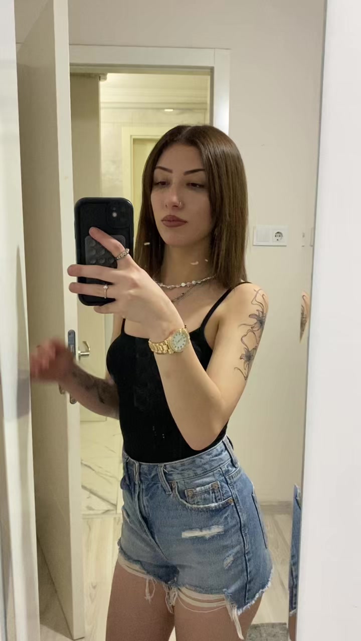 @𝐵𝑢𝑠𝑒🐆