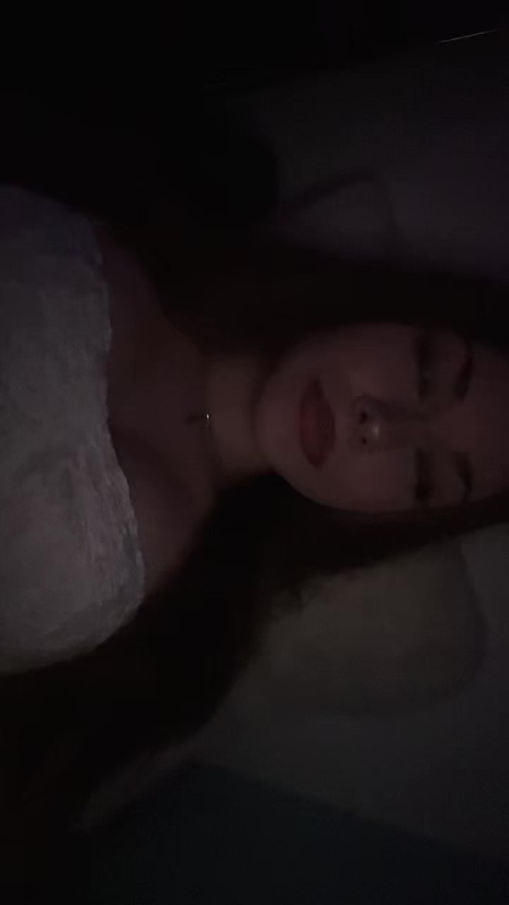 @nicole