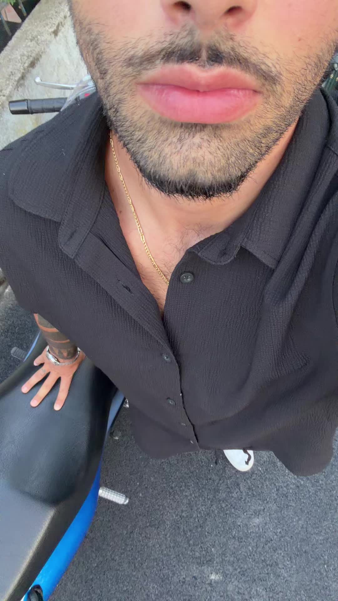 @D12