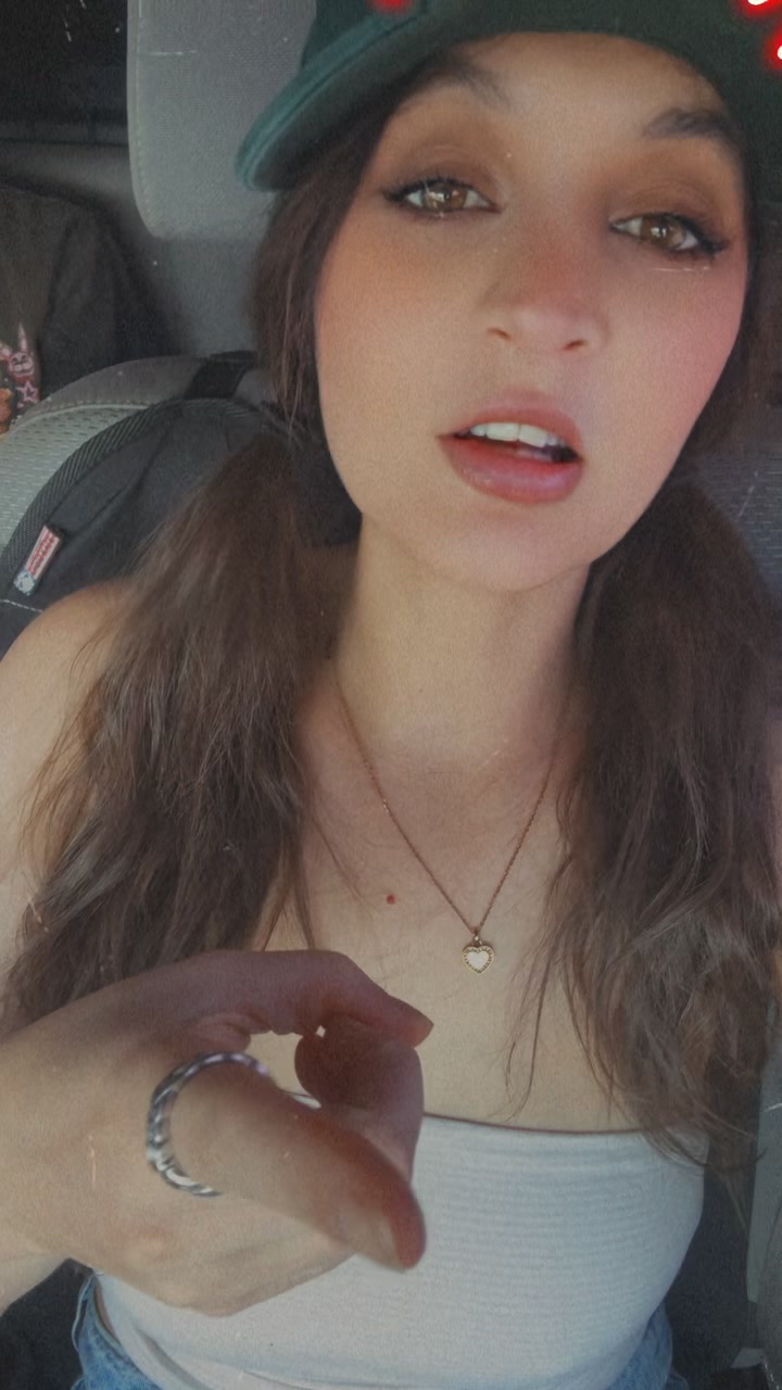 @Lil shadow 🥀🖤💋🖕🏻