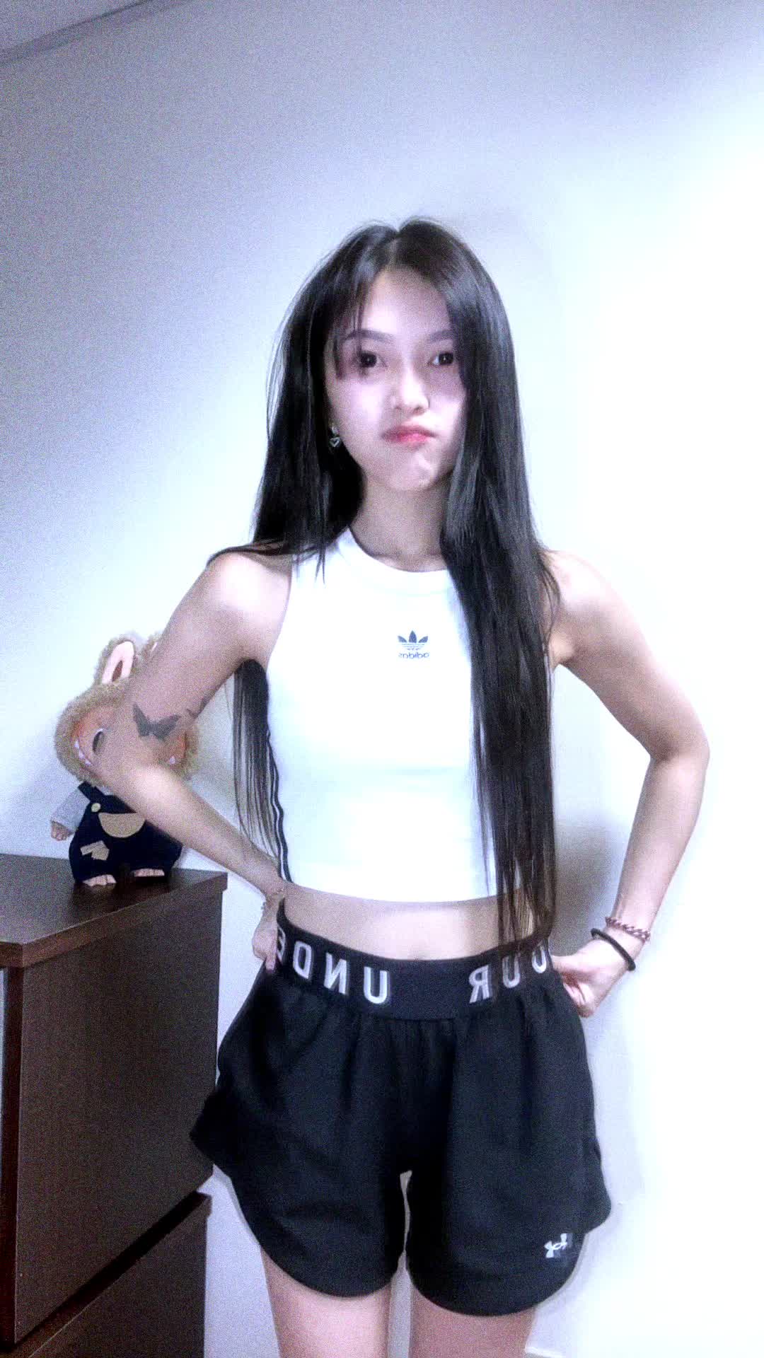 @吸血鬼姐姐🧛🏻&zwj;♀️