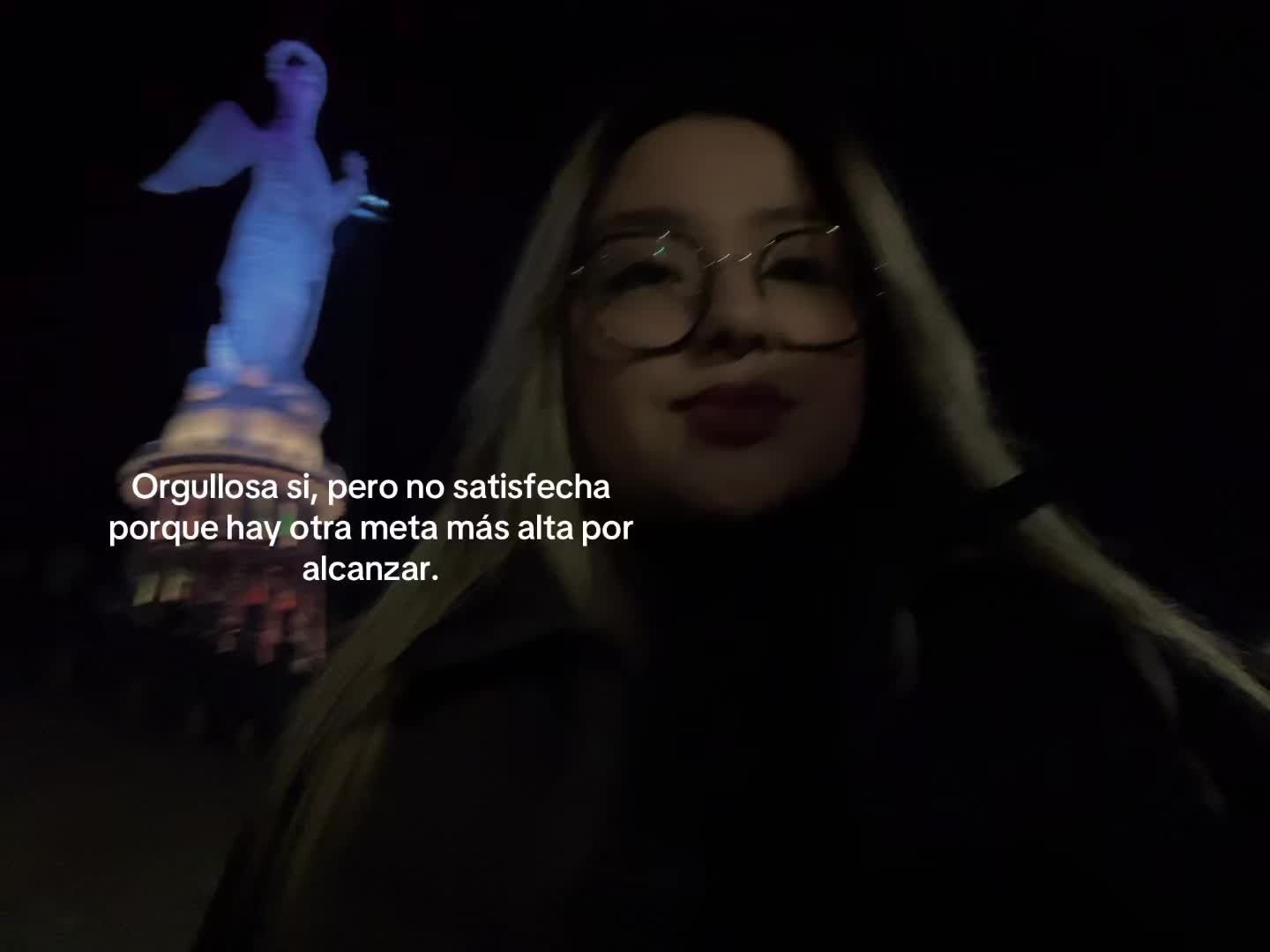 @LA VIVI 🦋