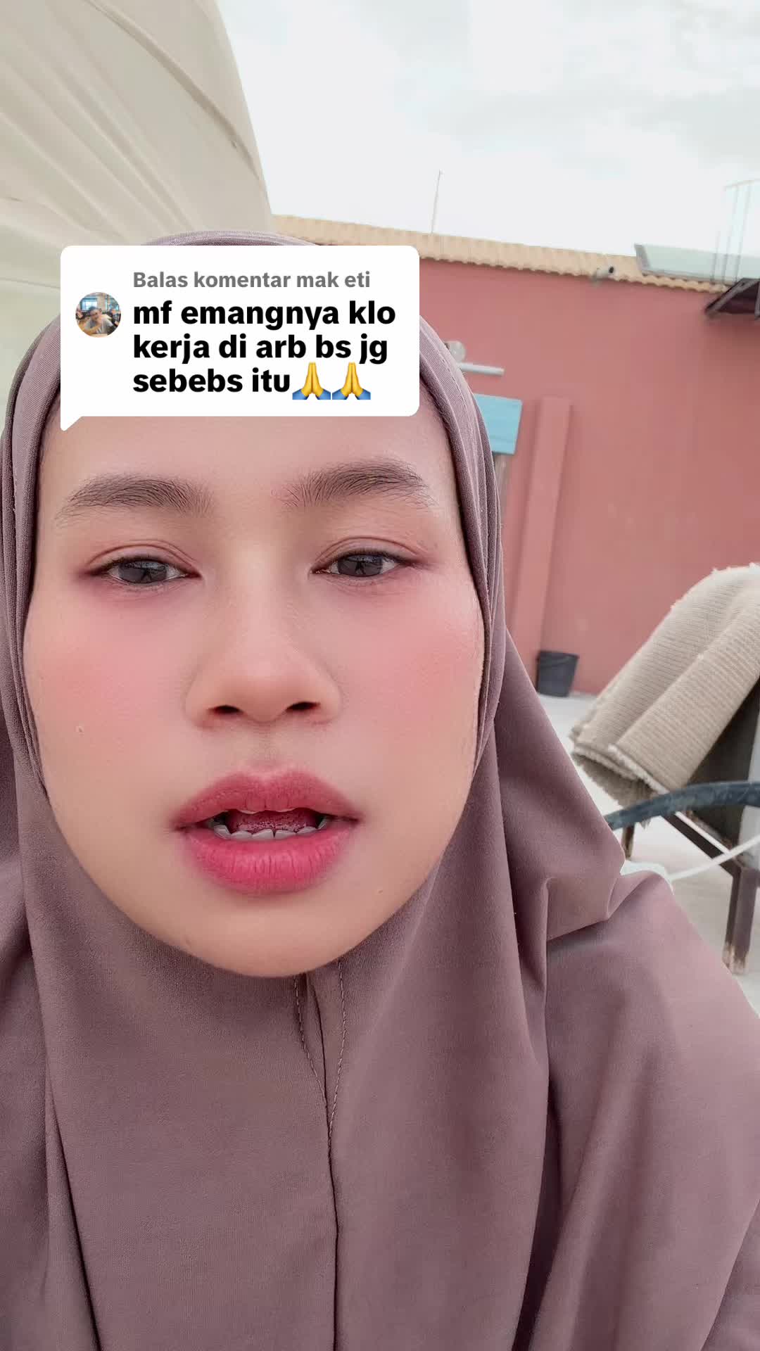 @lily